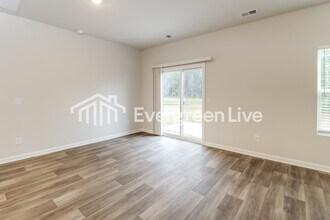 139 Barefoot Dr in Savannah, GA - Building Photo - Building Photo