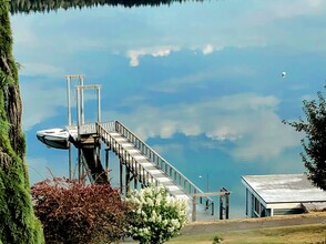 7107 120th St NW in Gig Harbor, WA - Foto de edificio - Building Photo