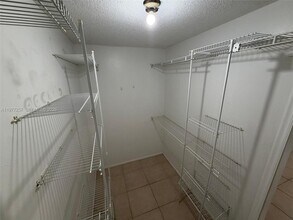 138 S Cypress Rd in Pompano Beach, FL - Building Photo - Building Photo