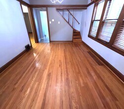 3117 N Mango Ave in Chicago, IL - Building Photo - Building Photo