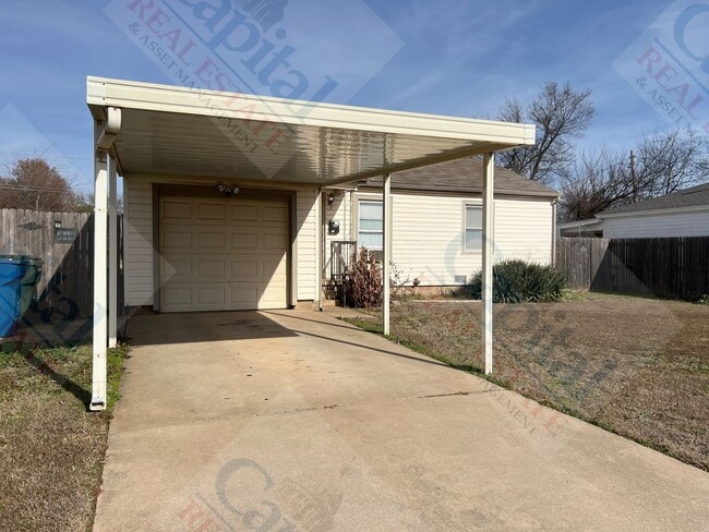 327 E Steed Dr in Midwest City, OK - Building Photo - Building Photo