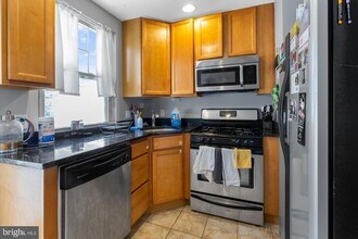 714 Medina St in Philadelphia, PA - Building Photo - Building Photo