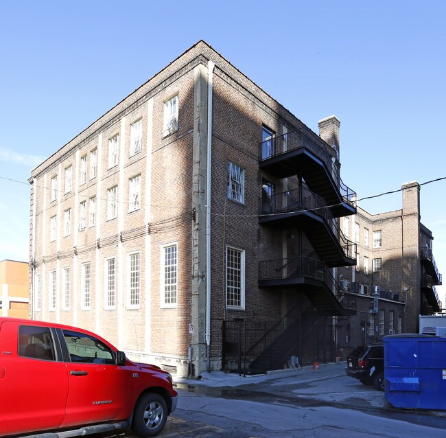 420 Clinch Ave in Knoxville, TN - Building Photo - Building Photo