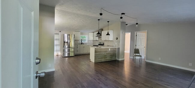 property at 1948 Brian Kelley Ln