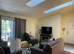 1713 Breckenridge Dr in Branchburg, NJ - Building Photo - Building Photo