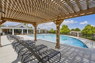 Waterview Apartments in Hendersonville, TN - Building Photo - Building Photo