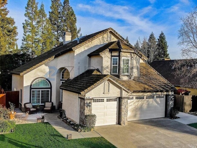 property at 907 Cedar Brook Ln