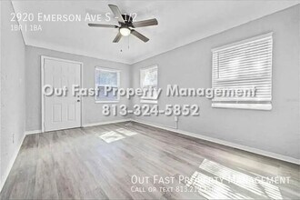 2920 Emerson Ave S in St. Petersburg, FL - Foto de edificio - Building Photo