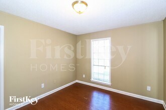 3511 Morning Light Dr in Bartlett, TN - Foto de edificio - Building Photo