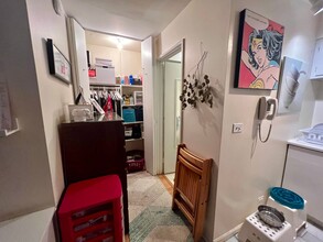 741 W Gordon Ter in Chicago, IL - Building Photo - Building Photo