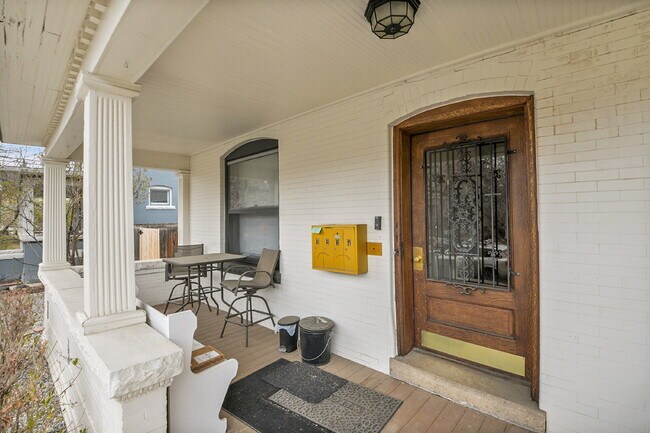 1411 Clayton St-Unit -#2 in Denver, CO - Building Photo - Building Photo