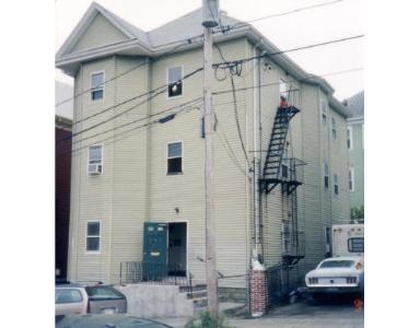 96-98 Clark St in New Bedford, MA - Building Photo