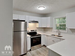 4910 Lailwood Cir in Charlotte, NC - Building Photo - Building Photo