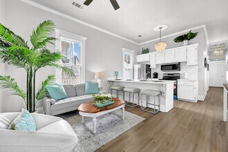 3907 Ursuline St in Galveston, TX - Building Photo - Building Photo