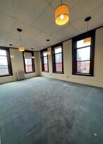 9-17-17 Warren St in Concord, NH - Building Photo