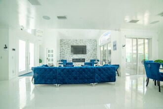 4941 SW 150th Terrace in Miramar, FL - Building Photo - Building Photo
