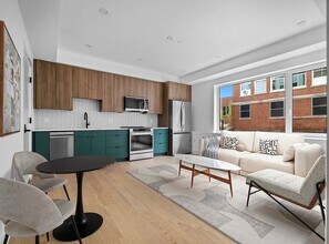 27 Dixwell St in Boston, MA - Building Photo - Building Photo