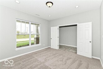 2165 Davis Dr in Westfield, IN - Building Photo - Building Photo