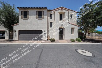 1930 S Sycamore Pl in Chandler, AZ - Building Photo - Building Photo