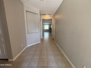 3942 E Claxton Ave in Gilbert, AZ - Building Photo - Building Photo