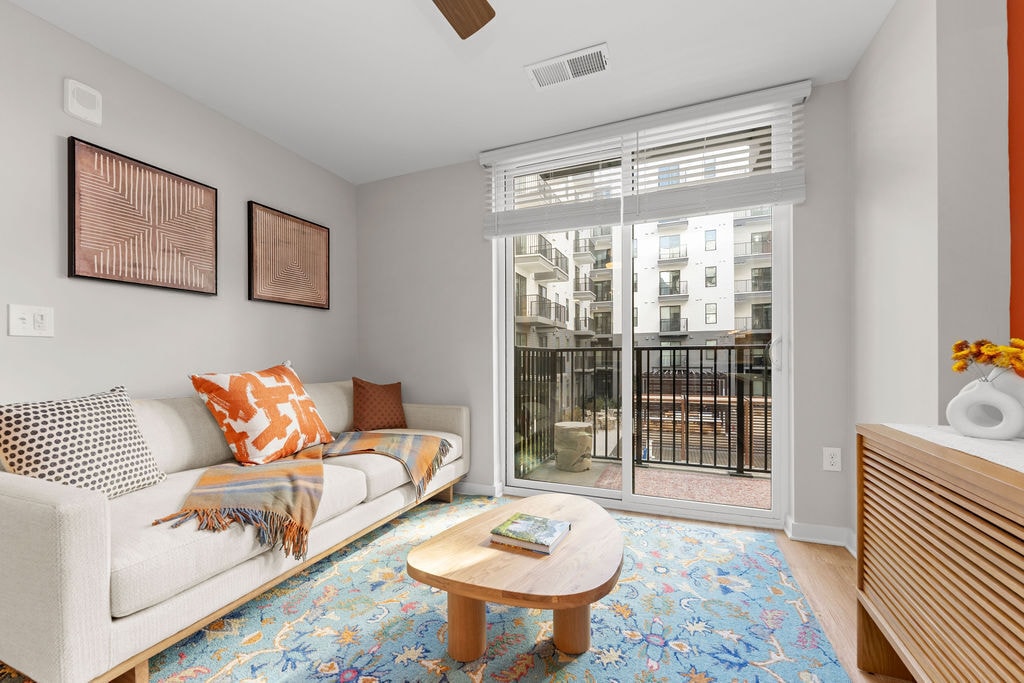 Trella Uptown in Charlotte, NC - Foto de edificio