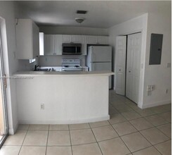 7359 NW 173rd Dr in Hialeah, FL - Building Photo - Building Photo