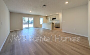 2911 W 45th St in Jacksonville, FL - Building Photo - Building Photo