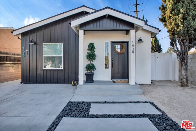 property at 1837 N Brighton St