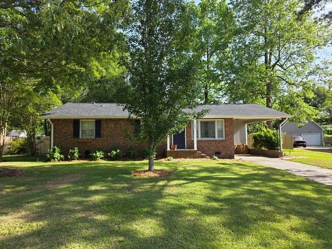 707 Little John Ave in Jacksonville, NC - Building Photo - Building Photo