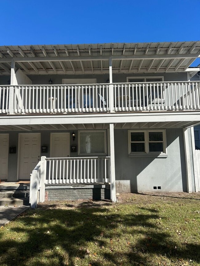 property at 414 E Park Ave