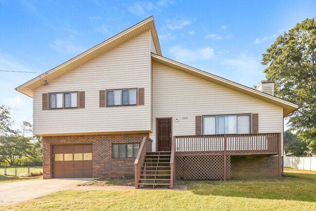 property at 2355 Park Ave