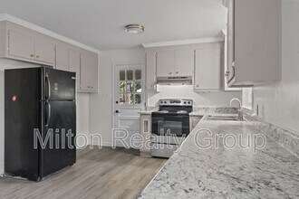 329 S McPherson Church Rd in Fayetteville, NC - Building Photo - Building Photo