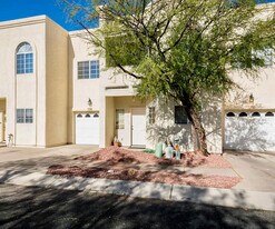 2863 E Vespers Pl in Tucson, AZ - Building Photo