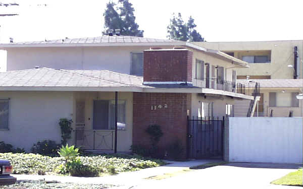 1142 E Doran St in Glendale, CA - Building Photo - Building Photo