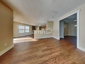 10418 Antietam Rdg in Independence, KY - Building Photo - Building Photo