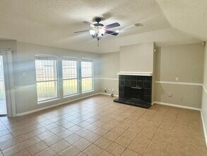 9622 Sandstone Rd in Houston, TX - Building Photo - Building Photo