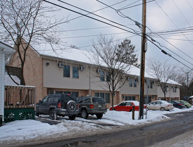 341-351 W Nittany Ave in State College, PA - Building Photo - Building Photo