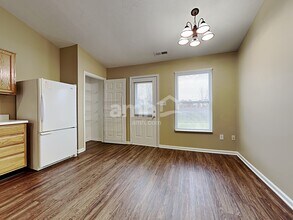 12232 Carriage Stone Dr in Fishers, IN - Building Photo - Building Photo
