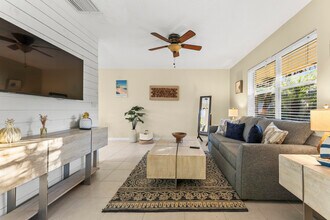 630 Allen Ave in Delray Beach, FL - Foto de edificio - Building Photo