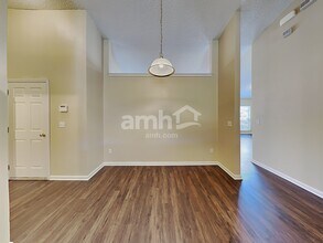 13895 Wild Hammock Trl in Jacksonville, FL - Foto de edificio - Building Photo