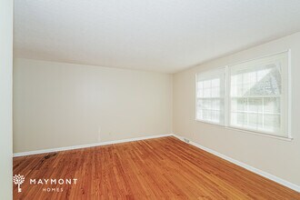 7704 Logan Dr SW in Huntsville, AL - Building Photo - Building Photo