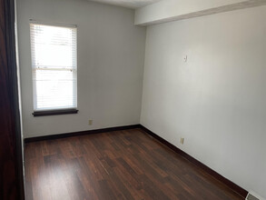 2236 S 20th St, Unit A in Omaha, NE - Building Photo - Building Photo