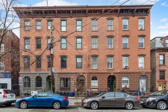 Converting to SFR in Jersey City, NJ - Building Photo - Building Photo