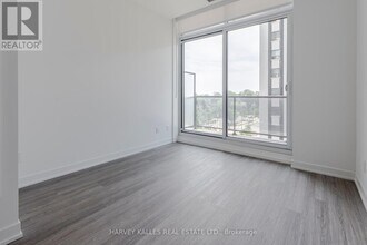 100 Eastdale Ave in Toronto, ON - Building Photo - Building Photo
