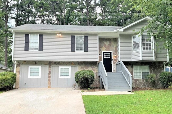 property at 987 Fox Valley Trail