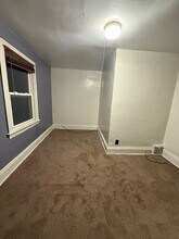 3935 E 147th St in Cleveland, OH - Building Photo - Building Photo