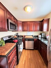 26 White St, Unit 2 in Cambridge, MA - Building Photo - Building Photo