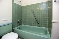 1BR, 1BA - 736 SF - Broadmoor Park Tower Apartment Homes in Colorado Springs, Colorado