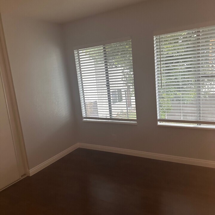 3045 Shasta St in Pomona, CA - Building Photo