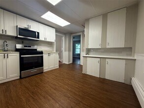 143 Harrison St in Johnson City, NY - Building Photo - Building Photo